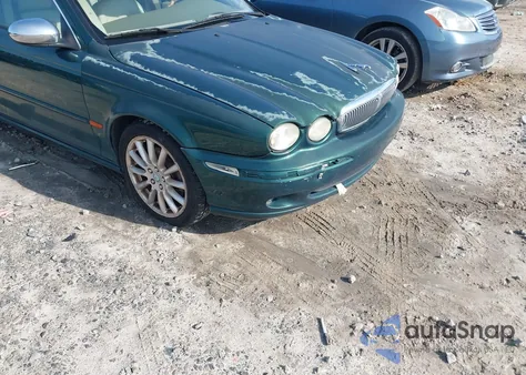 2005 Jaguar X-Type 3.0 z USA, uszkodzony, nr VIN SAJWA51A65WE46982